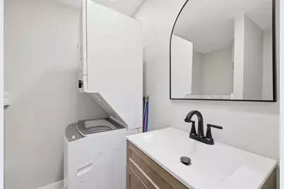 13 Furrow St, Westfield, MA 01085 - Photo 16