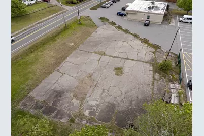 184 West St, Ware, MA 01082 - Photo 2