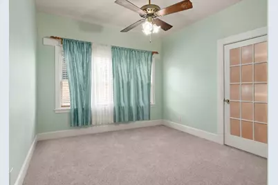 55 Arlington St, Lowell, MA 01854 - Photo 22