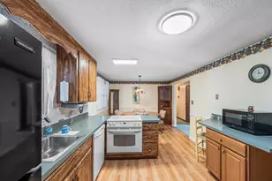 53 Catherine Dr, Peabody, MA 01960 - Photo 10