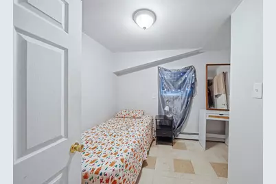 8 Cady St, Lowell, MA 01852 - Photo 10