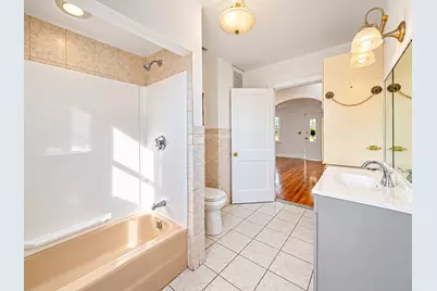 44 Essex St, Revere, MA 02151 - Photo 14