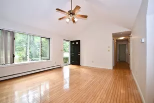 10 Rolling Oaks Dr, Bourne, MA 02559 - Photo 8