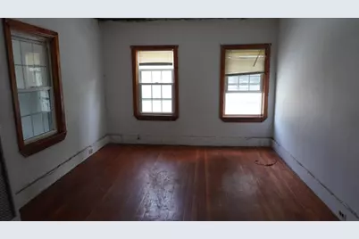 12-14 Billings St, Lowell, MA 01850 - Photo 4