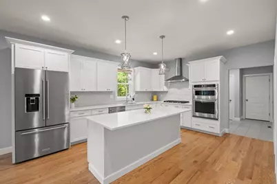 63 Locust St, Salisbury, MA 01952 - Photo 14
