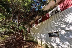 5 Berry Corner Rd, Charlton, MA 01507 - Photo 2