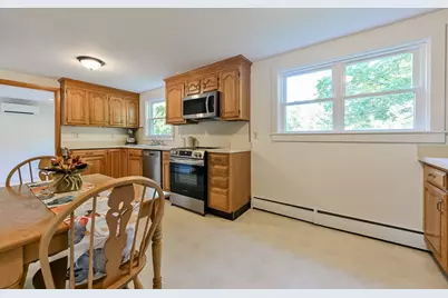 491 Maple St, Mansfield, MA 02048 - Photo 16