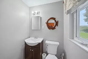 50 Barry Rd, Worcester, MA 01609 - Photo 24