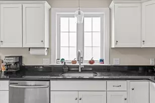 189 Centre Ave, Abington, MA 02351 - Photo 16