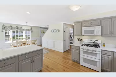 19 Evergreen Rd, Acton, MA 01720 - Photo 8