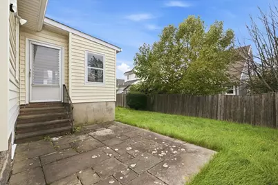 41 Eustis St, Quincy, MA 02170 - Photo 26