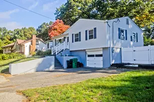 107 Parenteau Dr, Chicopee, MA 01020 - Photo 4