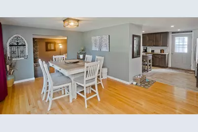 107 Parenteau Dr, Chicopee, MA 01020 - Photo 6
