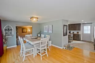 107 Parenteau Dr, Chicopee, MA 01020 - Photo 6