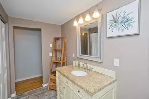 107 Parenteau Dr, Chicopee, MA 01020 - Photo 28