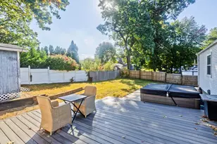 107 Parenteau Dr, Chicopee, MA 01020 - Photo 34