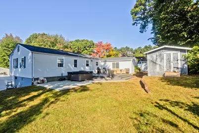 107 Parenteau Dr, Chicopee, MA 01020 - Photo 38