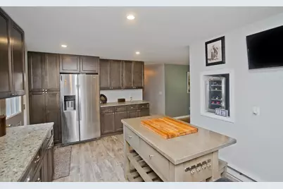 107 Parenteau Dr, Chicopee, MA 01020 - Photo 12