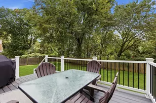8 Guilford St, Worcester, MA 01606 - Photo 24
