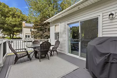 8 Guilford St, Worcester, MA 01606 - Photo 22