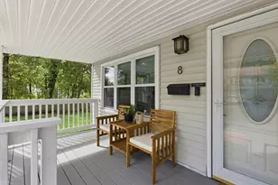8 Guilford St, Worcester, MA 01606 - Photo 6
