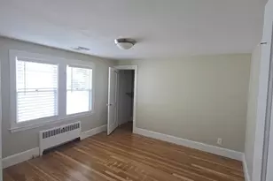 94 Hull St, Belmont, MA 02478 - Photo 4