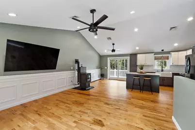 365 E Rindge Rd, Ashburnham, MA 01430 - Photo 4
