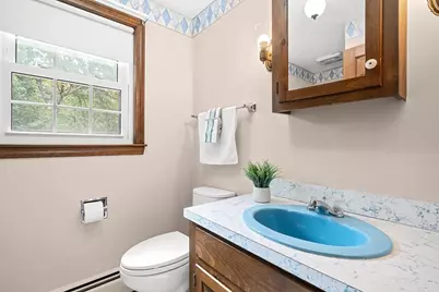 220 Abbott St, North Andover, MA 01845 - Photo 22