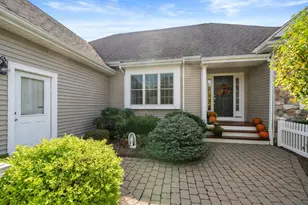 12 Silver Brook Ln, Norwell, MA 02061 - Photo 4