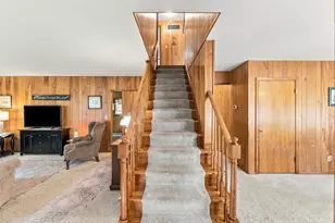 480 Hartford Ave E, Uxbridge, MA 01569 - Photo 20