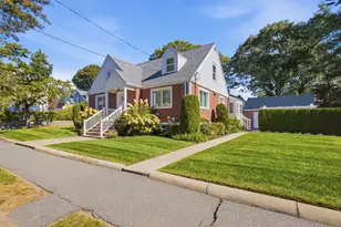 5 Sargent Rd, Swampscott, MA 01907 - Photo 2