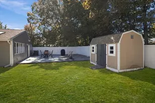 17 Lake St, Braintree, MA 02184 - Photo 24