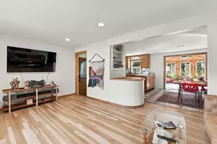 5 Winchester Terrace, Northampton, MA 01062 - Photo 4