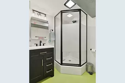 5 Winchester Ter, Northampton, MA 01062 - Photo 20