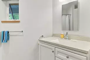 129 Hinckley St, Northampton, MA 01062 - Photo 18