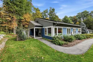 129 Hinckley St, Northampton, MA 01062 - Photo 2