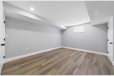 35 School St #35, Woburn, MA 01801 - Photo 34