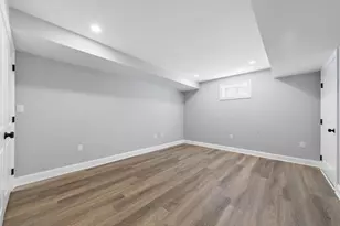35 School St, Woburn, MA 01801 - Photo 34
