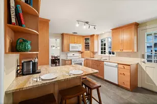 25 Tower Ave, Needham, MA 02494 - Photo 10
