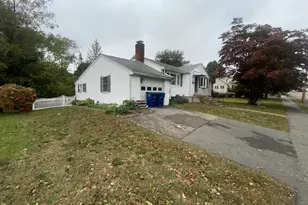 37 Baker Ave, Braintree, MA 02184 - Photo 2