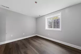 35 School St, Woburn, MA 01801 - Photo 36