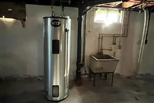 41 Dudley Ave, Northbridge, MA 01588 - Photo 16