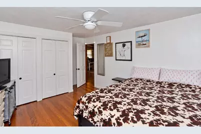 290 Morton St, West Springfield, MA 01089 - Photo 12