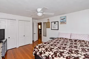 290 Morton St, West Springfield, MA 01089 - Photo 12
