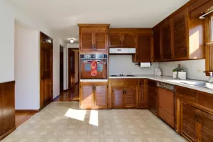 21 Carmel Ln, Agawam, MA 01030 - Photo 16