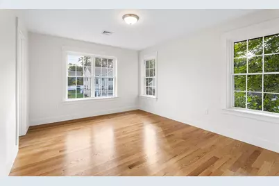 76 Valmor St, Worcester, MA 01604 - Photo 24
