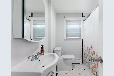 2 Chestnut Rd, Burlington, MA 01803 - Photo 14