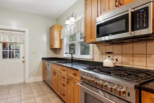 10 Byron St, Haverhill, MA 01835 - Photo 20