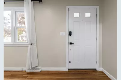 631 E Merrimack St #631, Lowell, MA 01852 - Photo 8