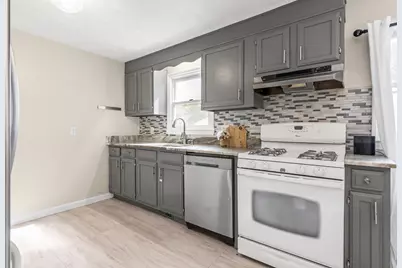 631 E Merrimack St #631, Lowell, MA 01852 - Photo 12